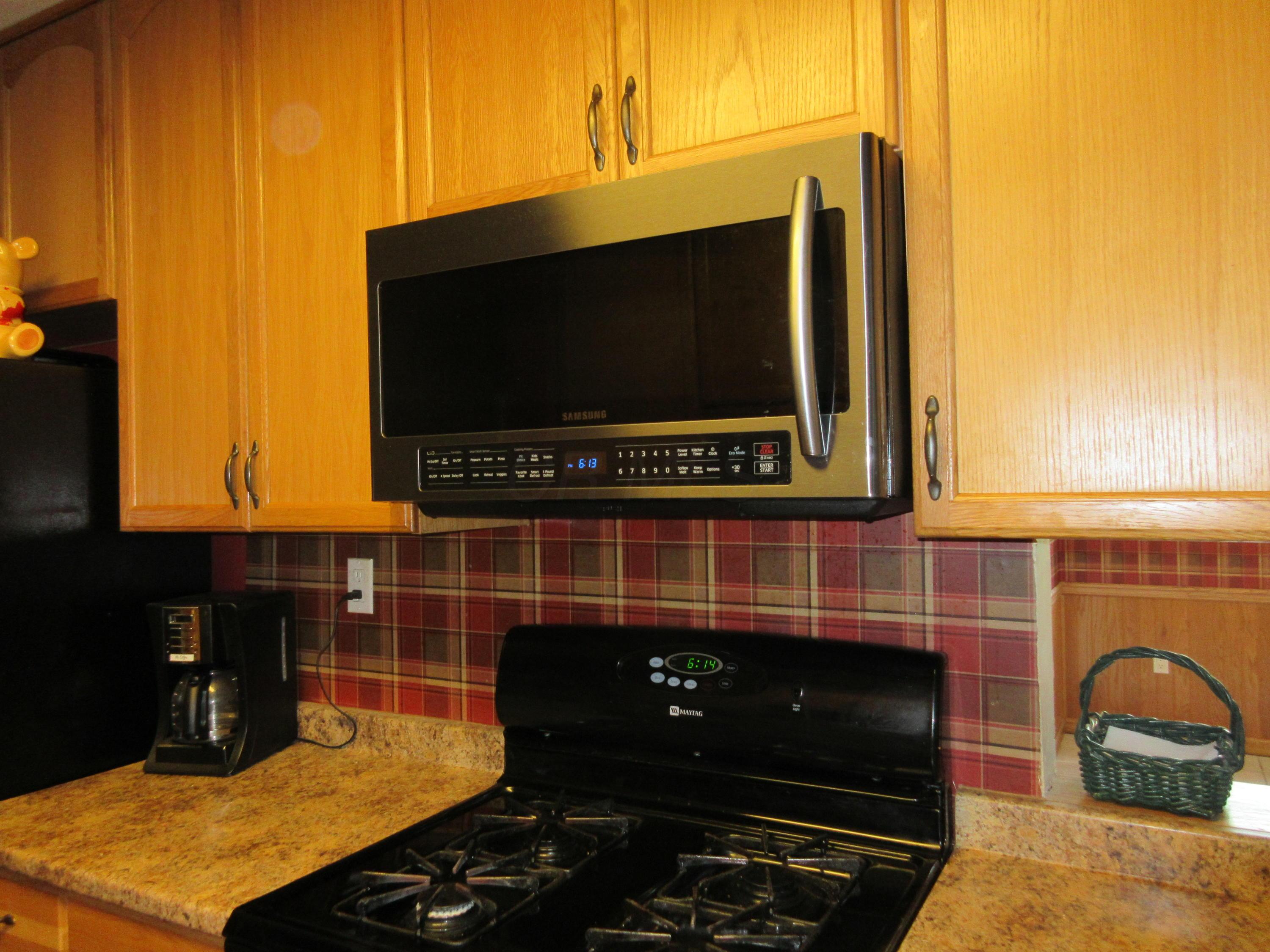 2976 Schwartz Road Columbus, OH 43232 - Photo 5 of 30 Gallery Image 5