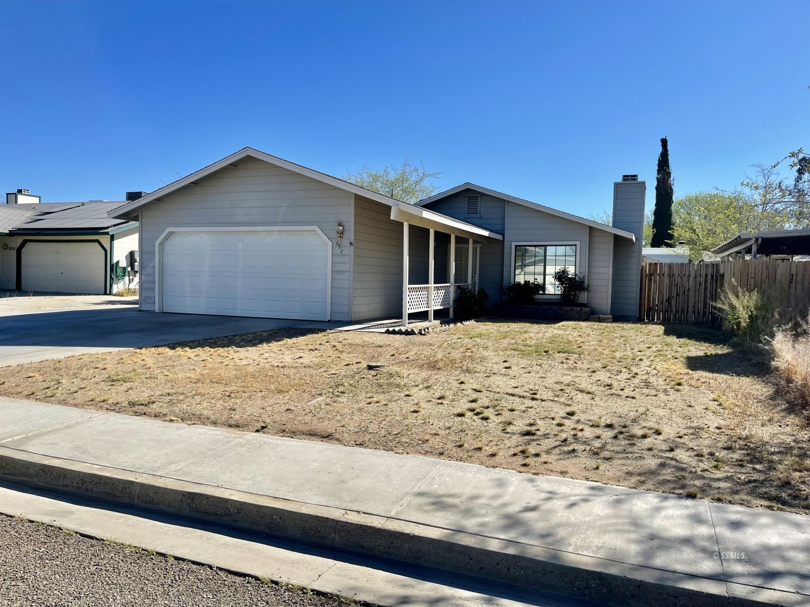 612 Heather Court Ridgecrest, CA 93555 - Photo 1 of 31