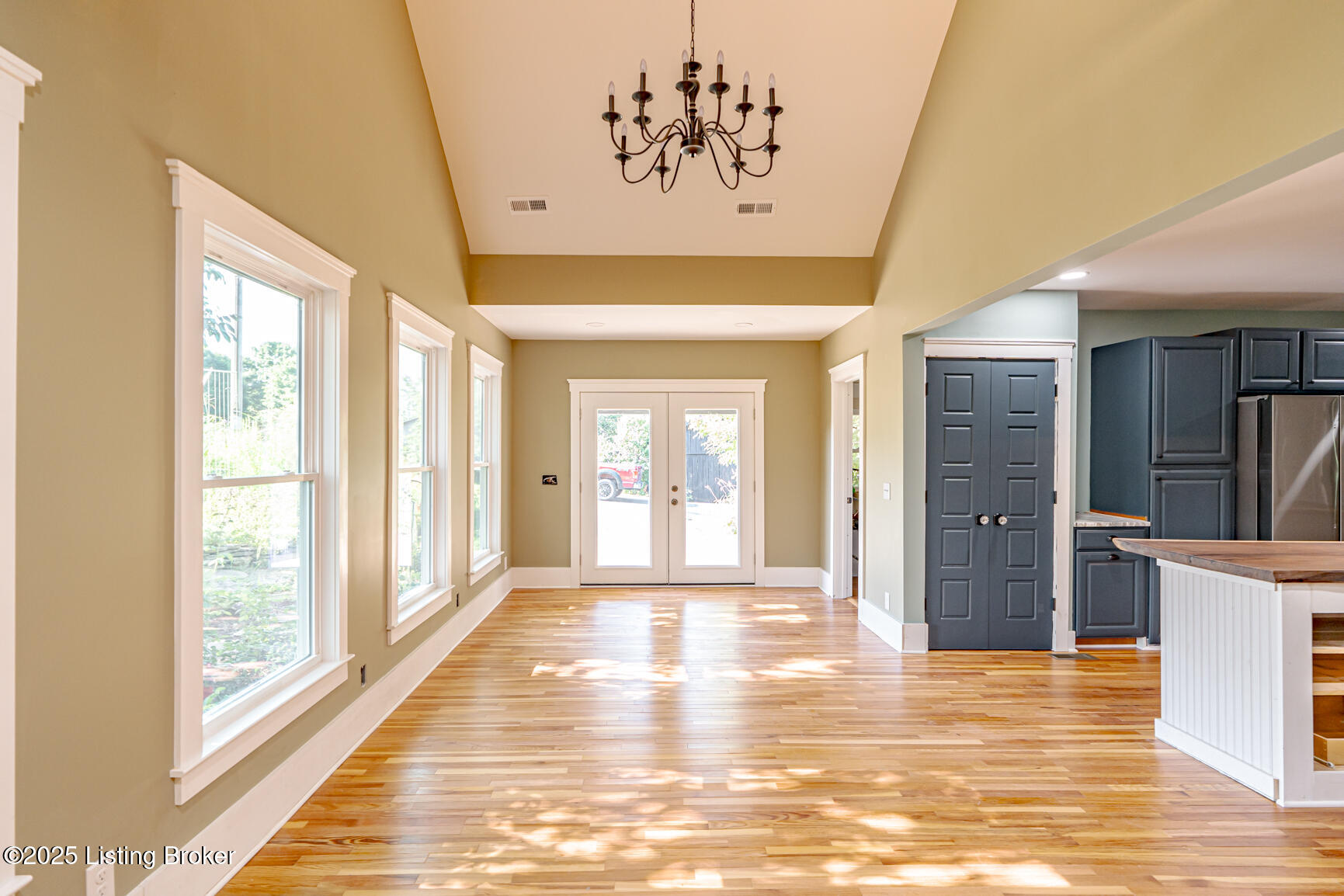 10839 Cropper Road Pleasureville, KY 40057 - Photo 15 of 59 Kitchen Dining Area