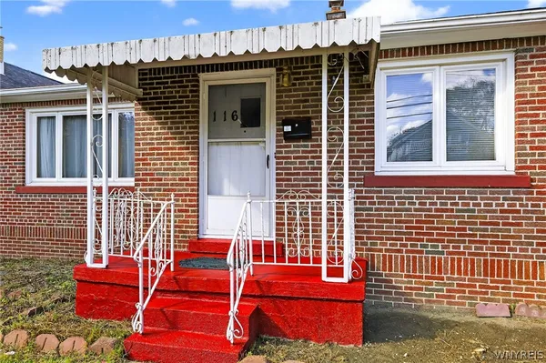 $2,000 | 116 Springville Avenue, Amherst, NY 14226