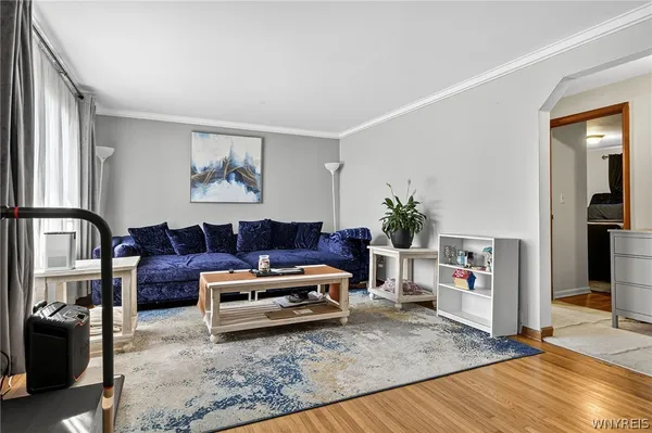 $2,000 | 116 Springville Avenue, Amherst, NY 14226