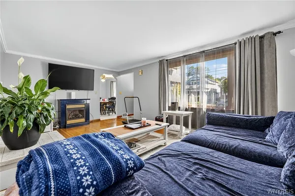 $2,000 | 116 Springville Avenue, Amherst, NY 14226