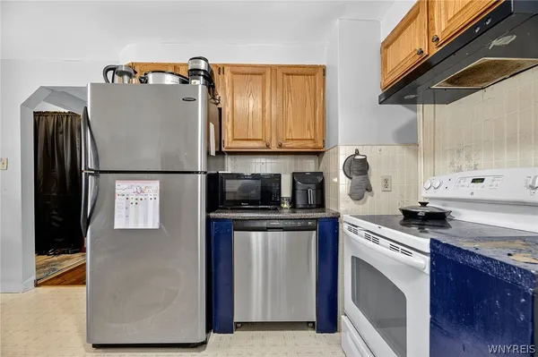 $2,000 | 116 Springville Avenue, Amherst, NY 14226