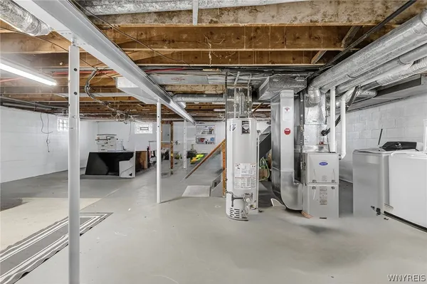 $2,000 | 116 Springville Avenue, Amherst, NY 14226