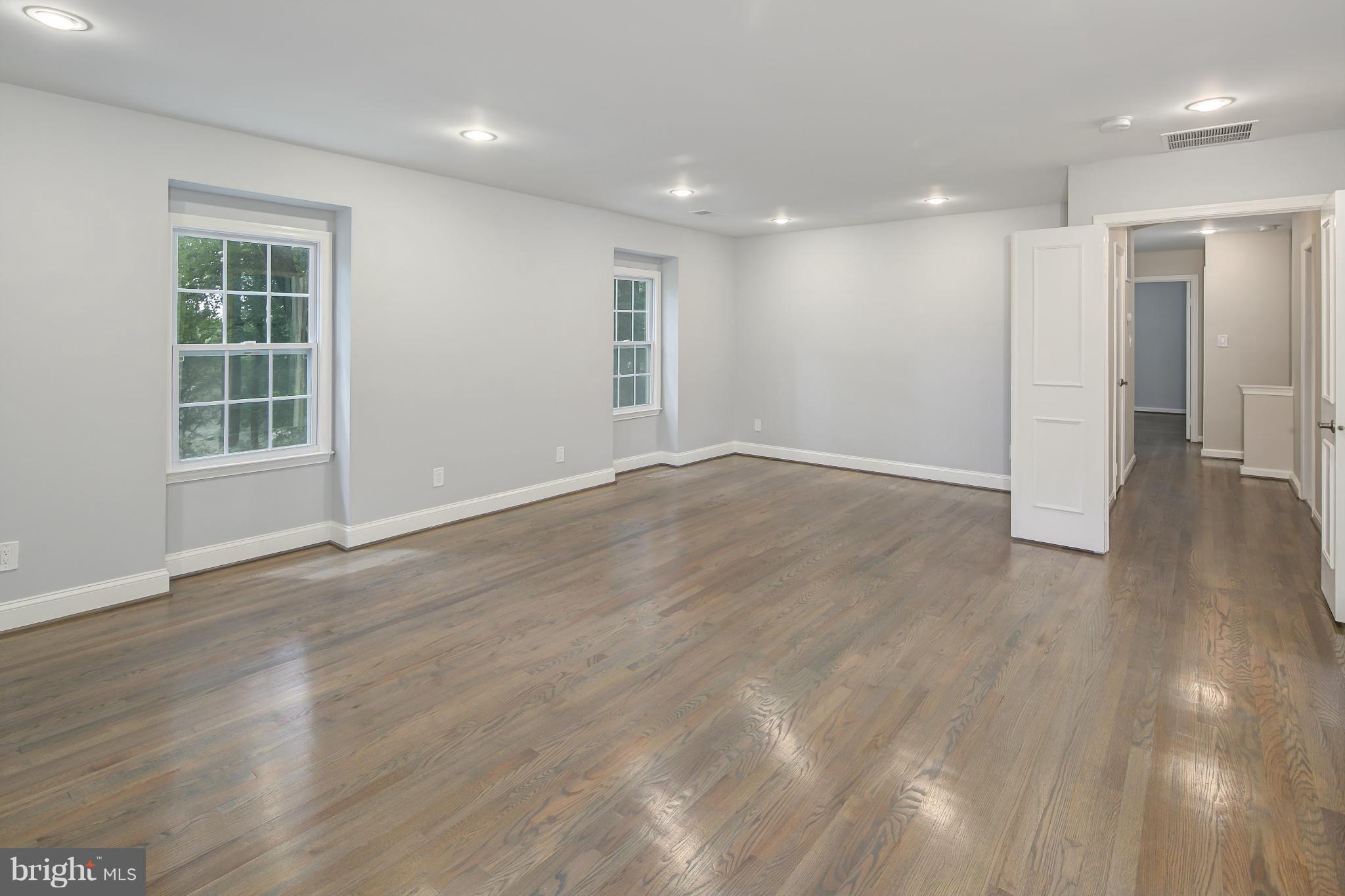 11808 Canfield Road Potomac, MD 20854 - Photo 16 of 30 Bedroom (Master)