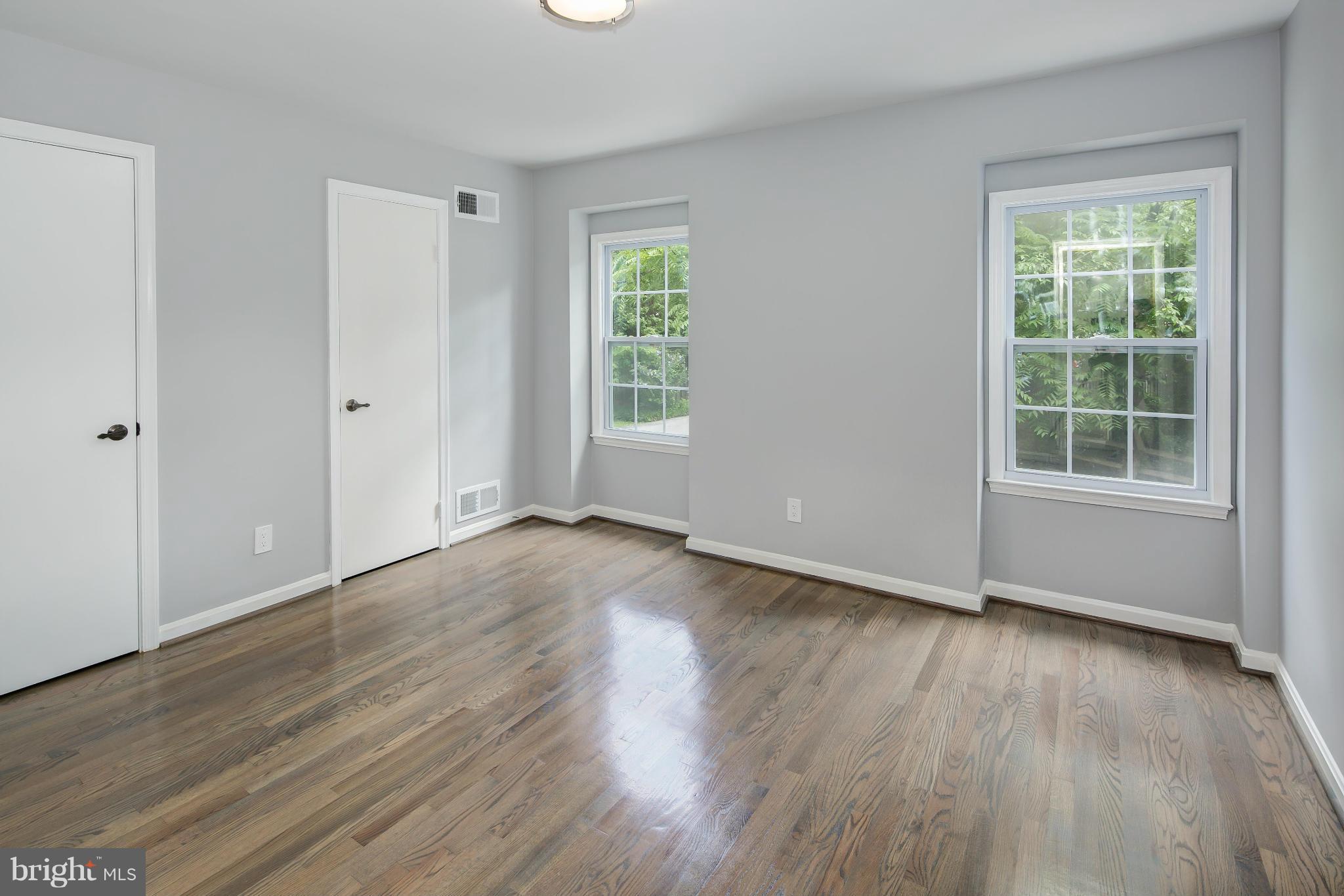 11808 Canfield Road Potomac, MD 20854 - Photo 20 of 30 Bedroom