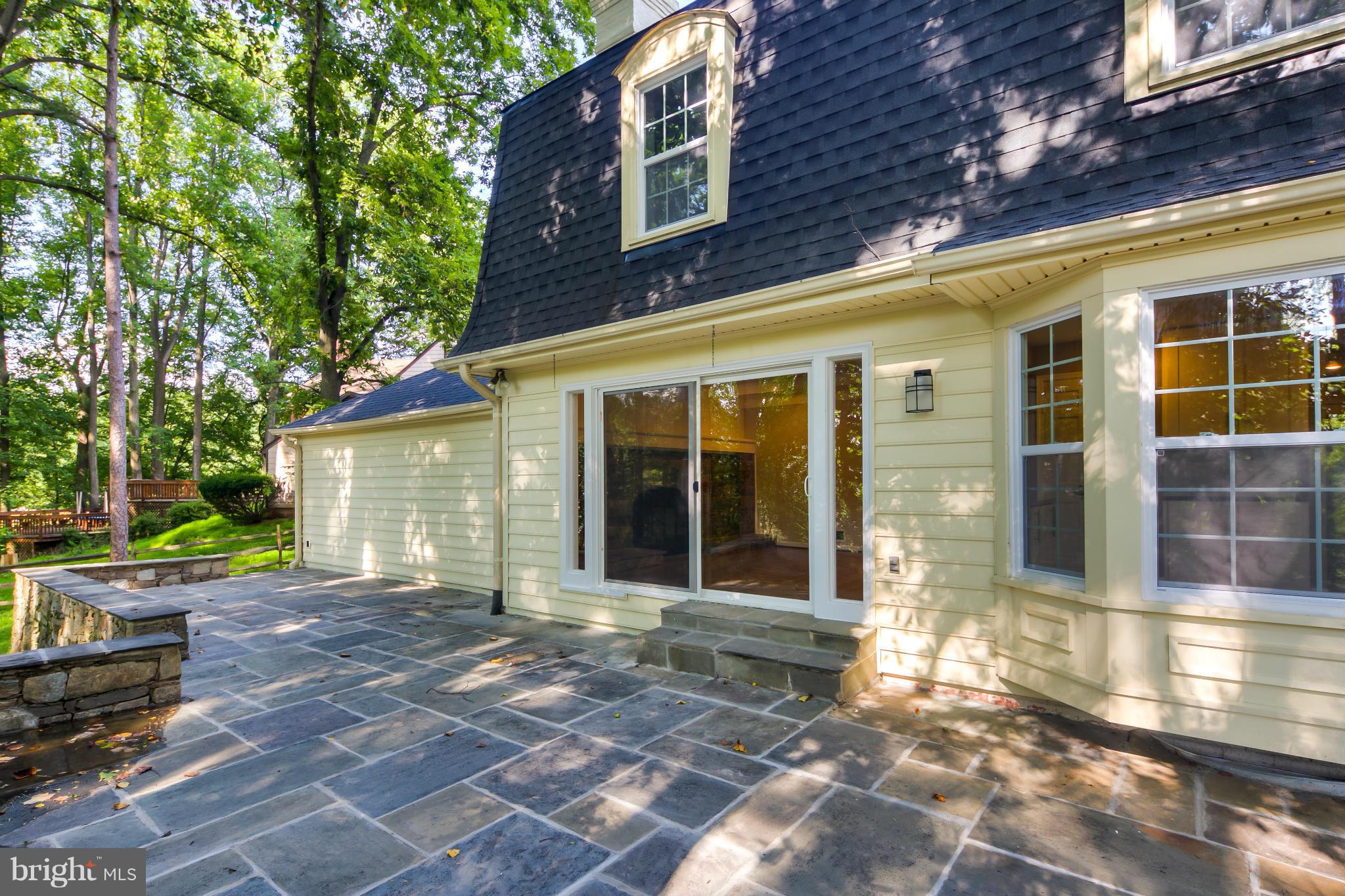 11808 Canfield Road Potomac, MD 20854 - Photo 27 of 30 Exterior (Rear)