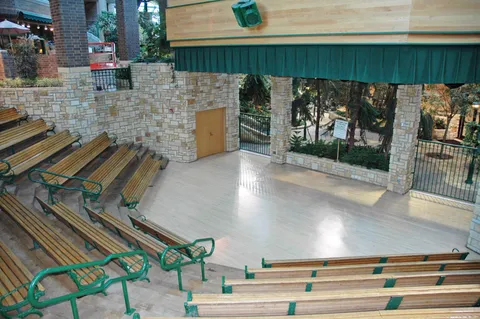 $151,000 | 7625 Edinborough Way, Unit 2116, Edina, MN 55435