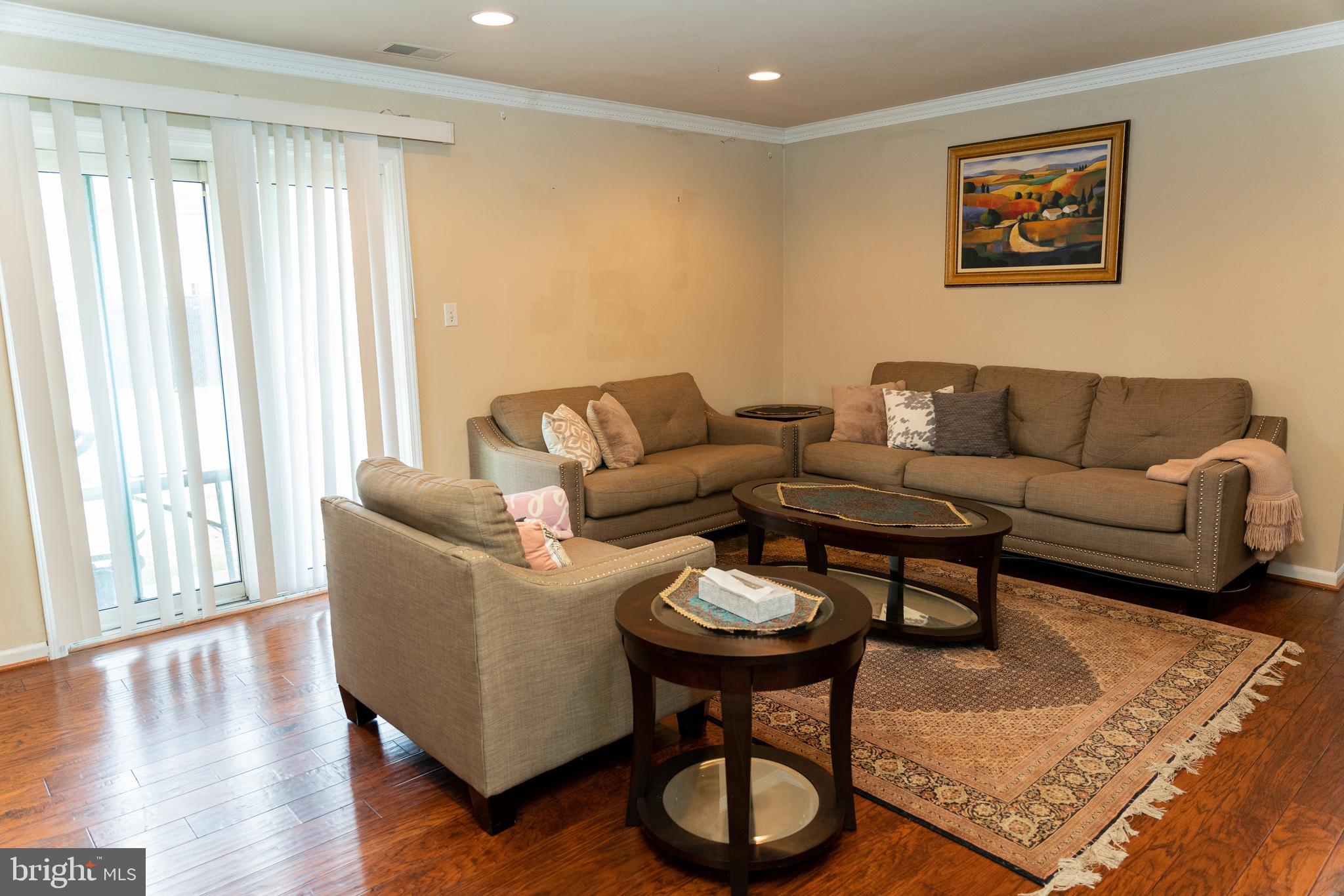 107 East Poplar Road Sterling, VA 20164 - Photo 27 of 63 Gallery Image 27