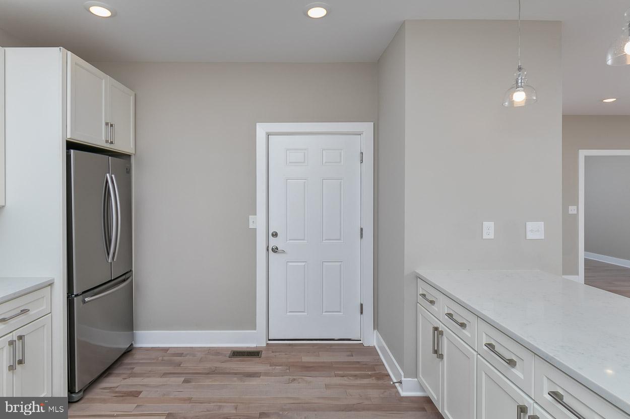 599 Carysbrook Road Pikesville, MD 21208 - Photo 14 of 30 Gallery Image 14