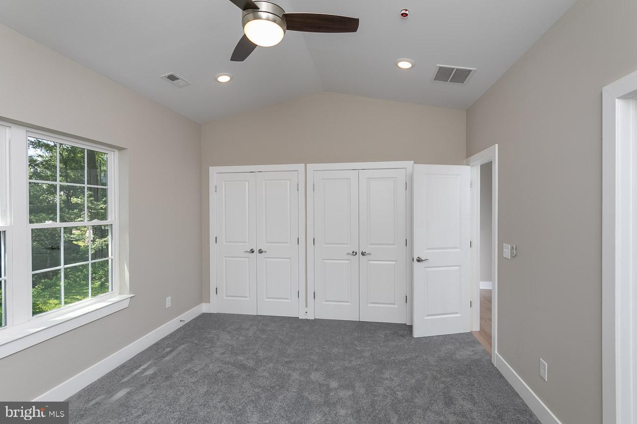 599 Carysbrook Road Pikesville, MD 21208 - Photo 17 of 30 Gallery Image 17