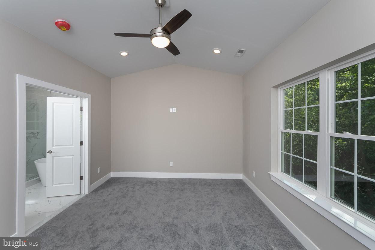 599 Carysbrook Road Pikesville, MD 21208 - Photo 19 of 30 Gallery Image 19