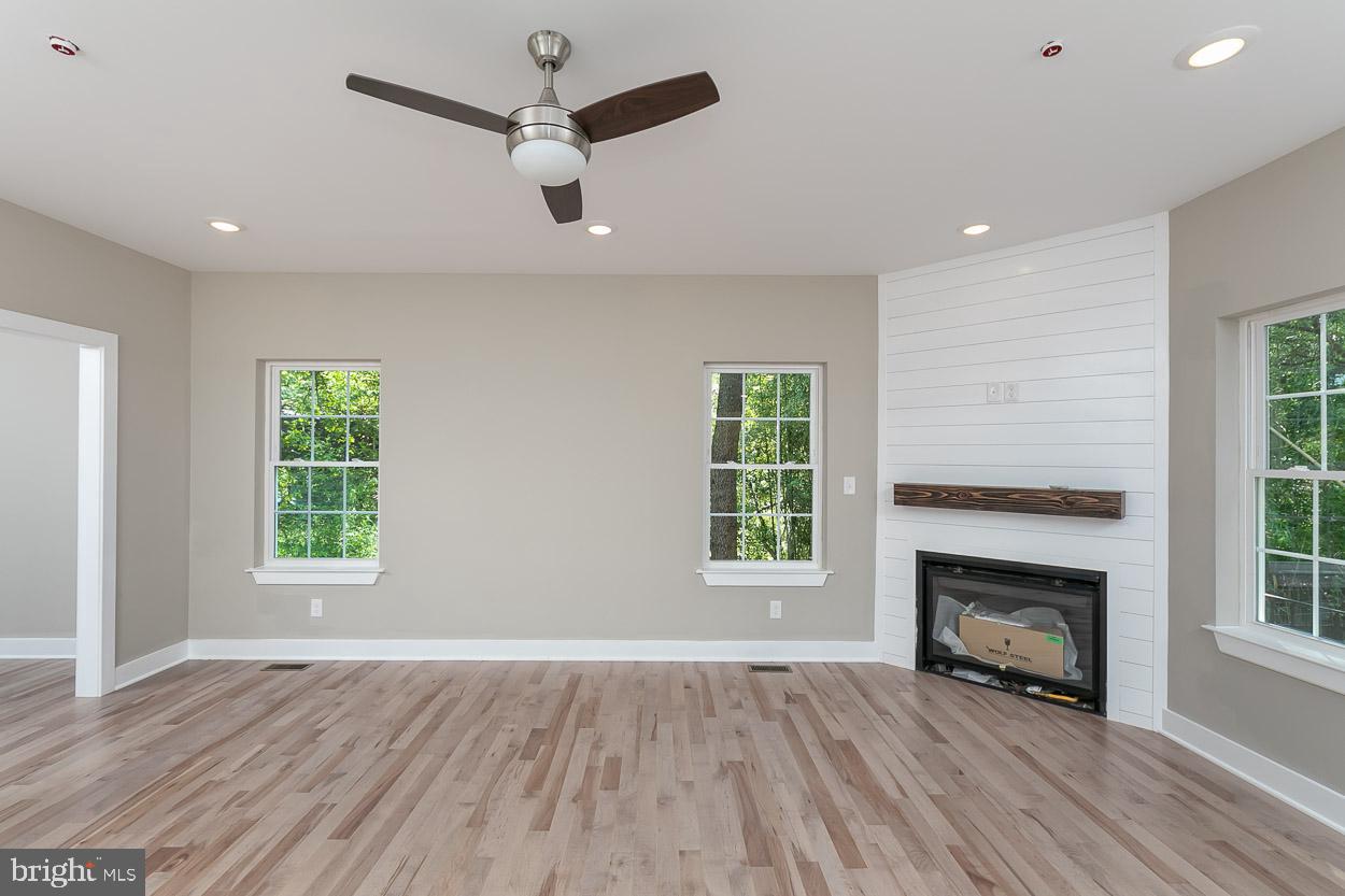 599 Carysbrook Road Pikesville, MD 21208 - Photo 9 of 30 Gallery Image 9