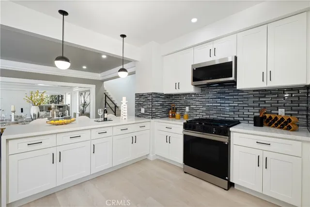 $1,449,000 | 2410 8th Avenue, Los Angeles, CA 90018