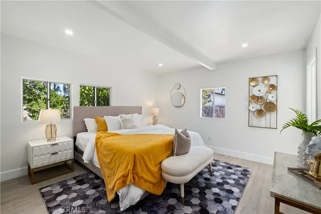 $1,449,000 | 2410 8th Avenue, Los Angeles, CA 90018
