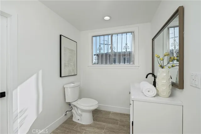 $1,449,000 | 2410 8th Avenue, Los Angeles, CA 90018