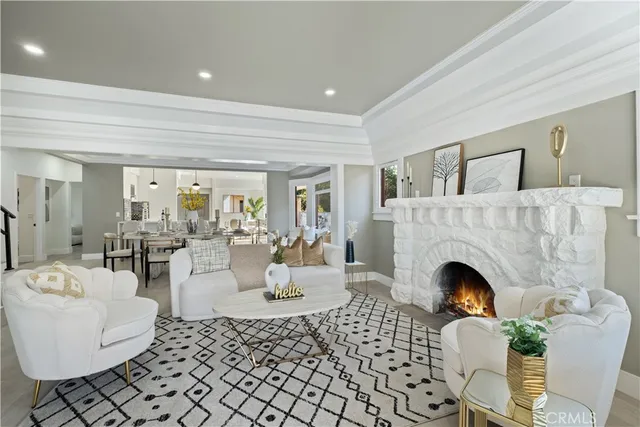 $1,449,000 | 2410 8th Avenue, Los Angeles, CA 90018