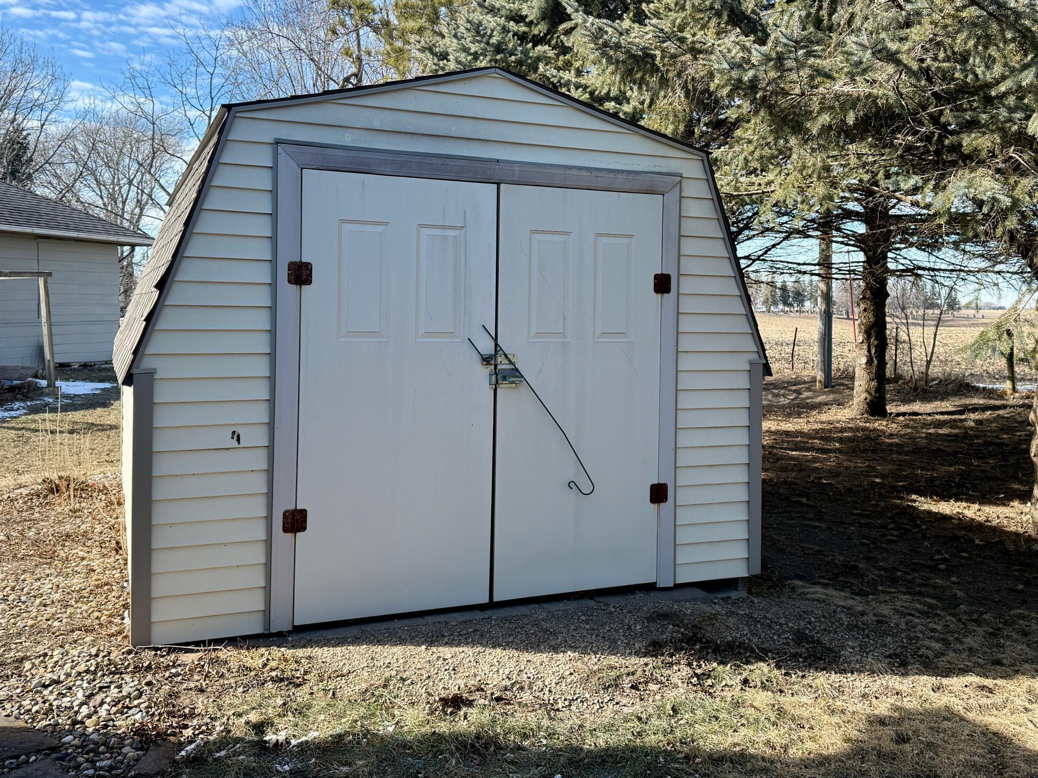 236 Wilson Street Alden, MN 56009 - Photo 36 of 38