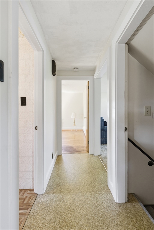 9 Brae Road Fairhaven, MA 02719 - Photo 11 of 35 Gallery Image 11