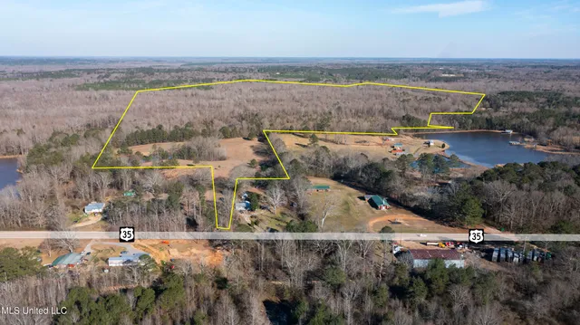 $300,000 | 12233 Highway 35, Forest, MS 39074