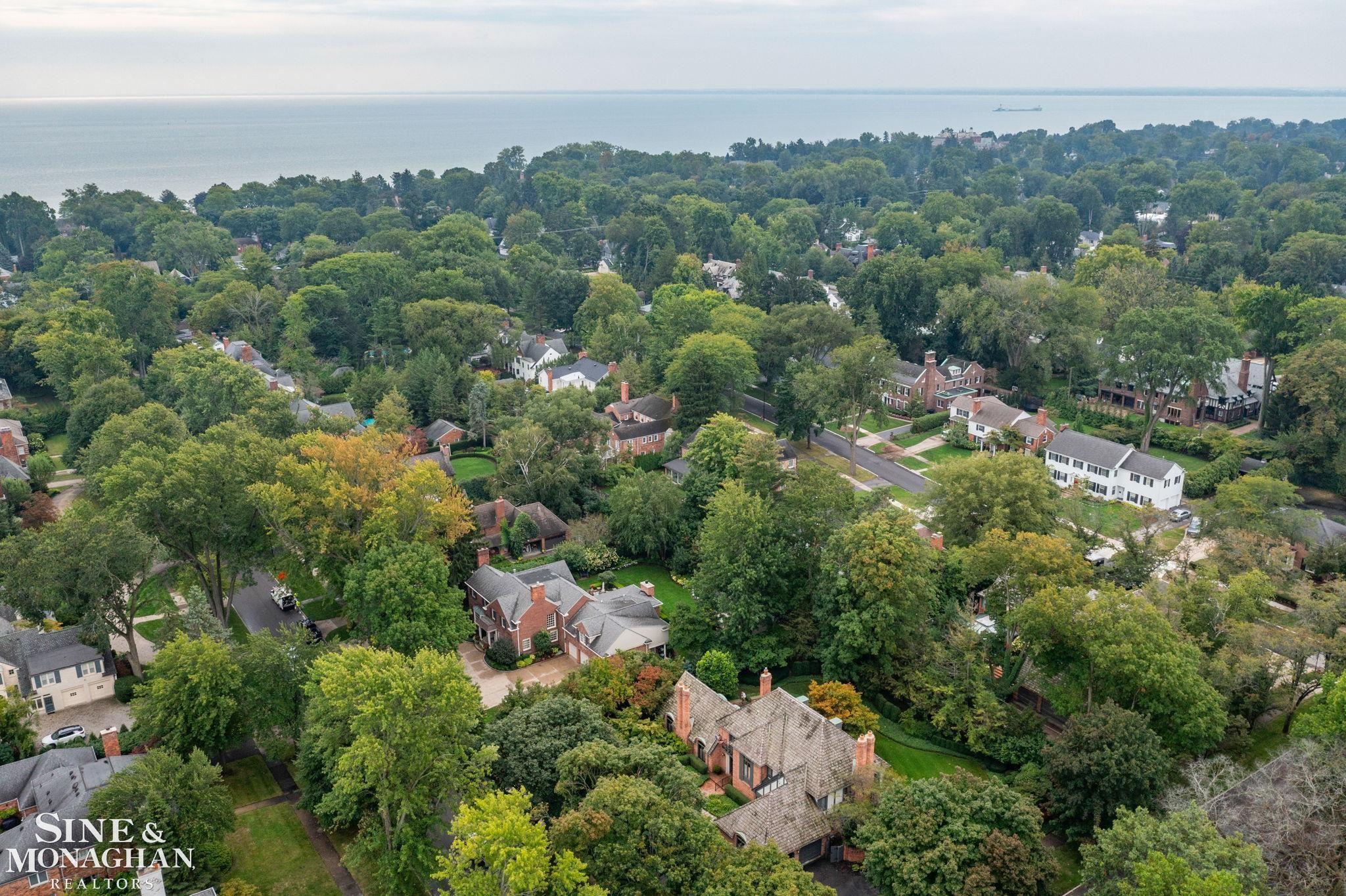 121 Vendome Road Grosse Pointe, MI 48236 - Photo 43 of 48 Gallery Image 43