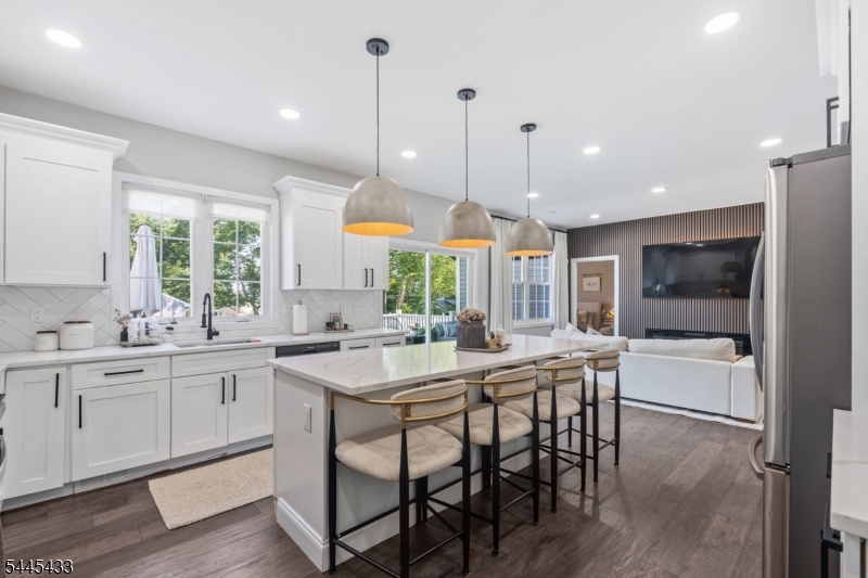 311 Martin Road Union, NJ 07083 - Photo 12 of 40