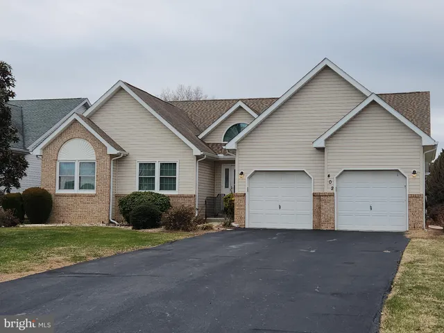 $475,000 | 402 Bluebird Haven, Middletown, DE 19709
