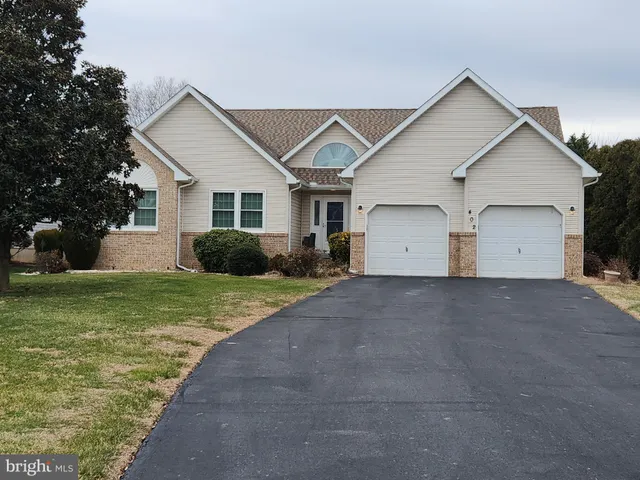 $475,000 | 402 Bluebird Haven, Middletown, DE 19709