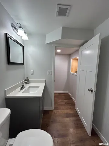 $169,000 | 510 16th Street, Unit 1, Silvis, IL 61282