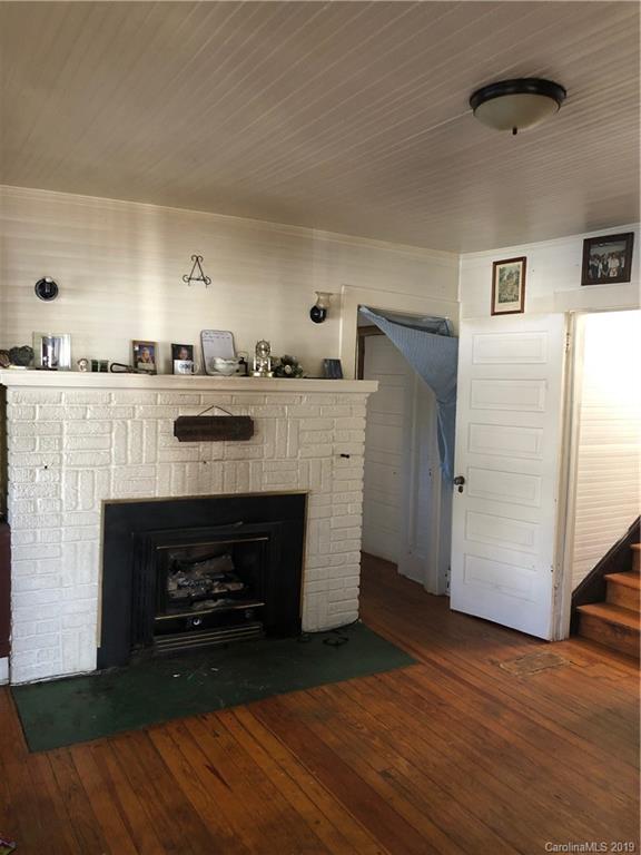 1920 Old Clyde Road Clyde, NC 28721 - Photo 3 of 7