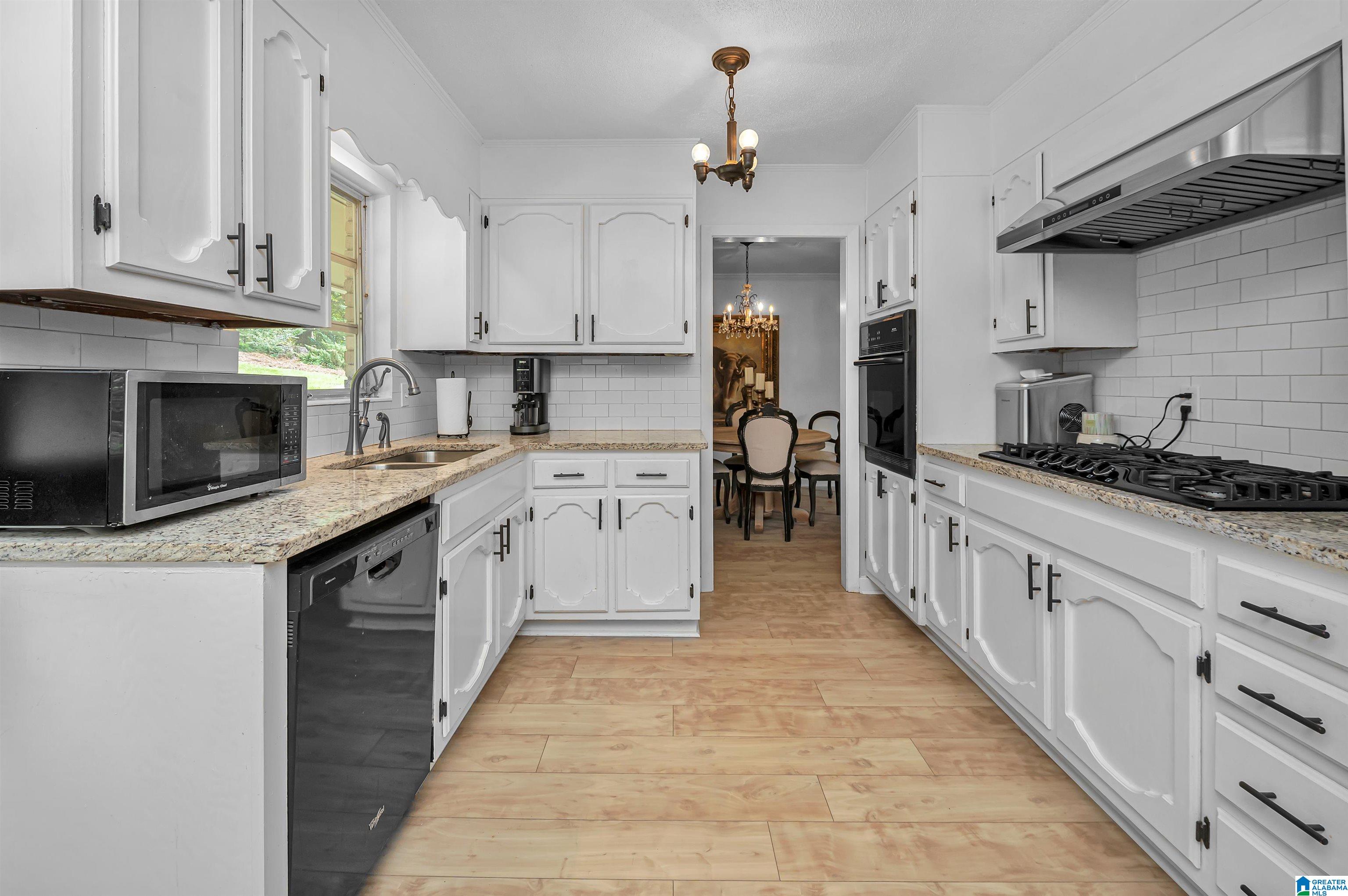 1904 Greenvale Road Birmingham, AL 35226 - Photo 13 of 45