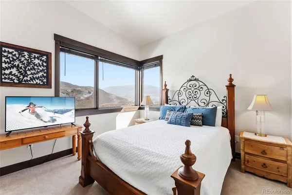 $1,975,000 | 53 Hargrove Way, Silverthorne, CO 80498