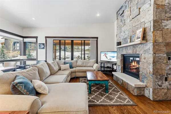 $1,975,000 | 53 Hargrove Way, Silverthorne, CO 80498