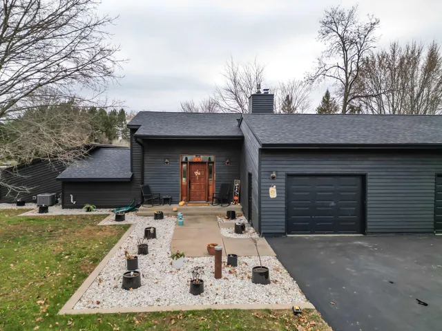 $350,000 | E4382 462nd Avenue, Menomonie, WI 54751