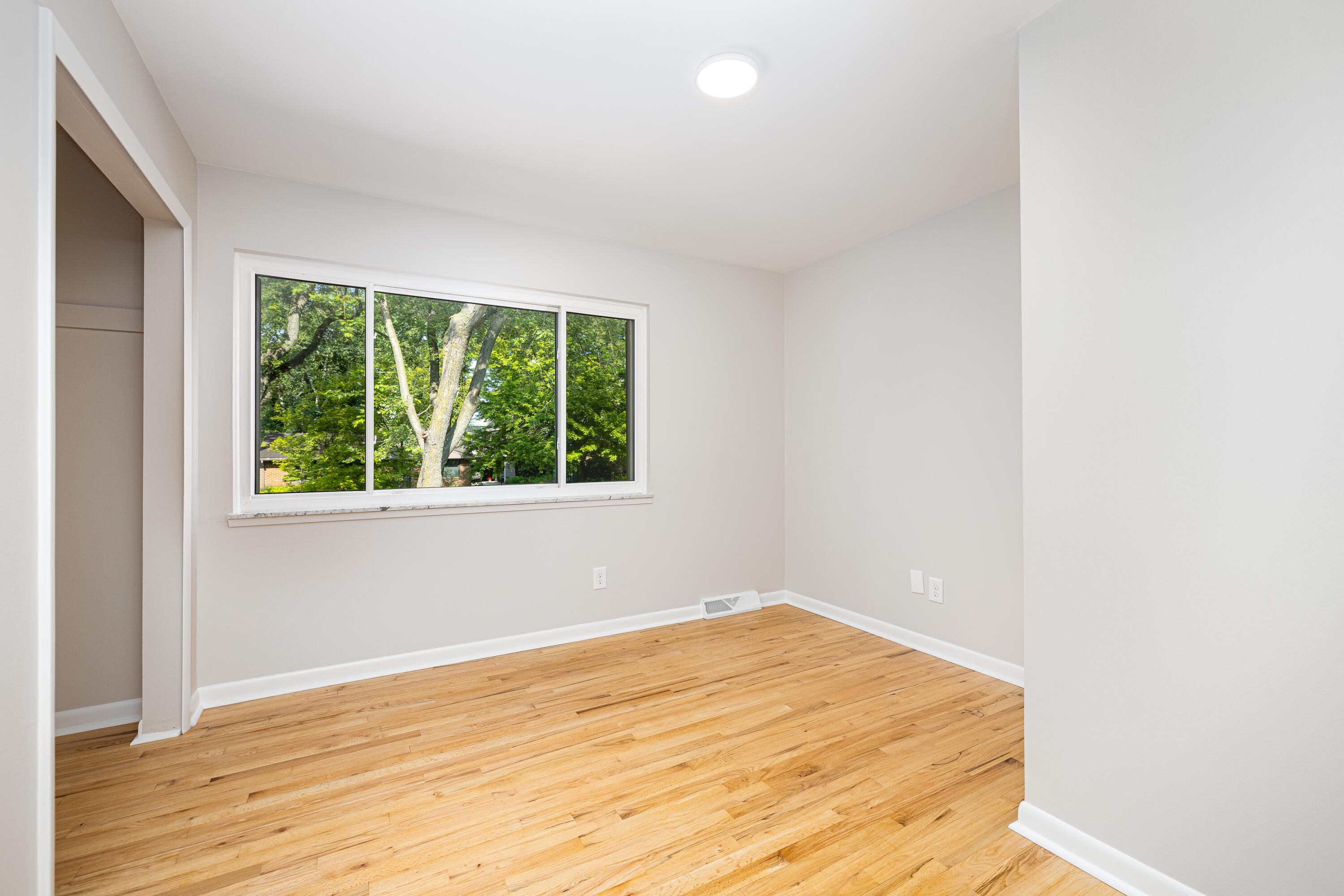 2709 Kimberley Road Ann Arbor, MI 48104 - Photo 24 of 42 2709 Kimberly Rd (18 of 43)