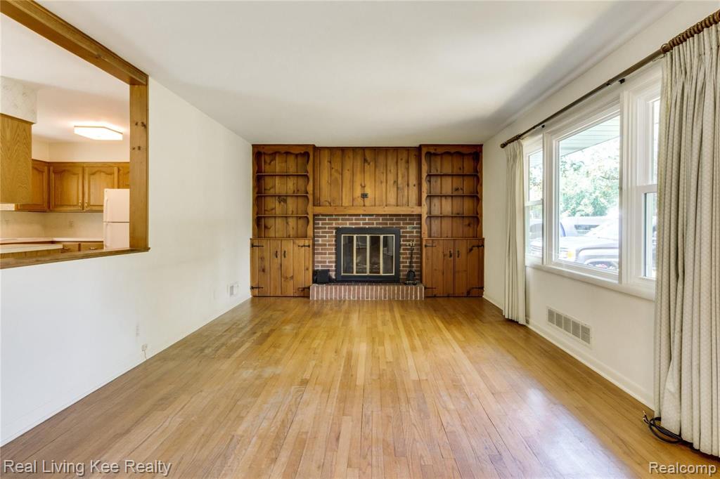 2361 Oklahoma Avenue Rochester Hills, MI 48309 - Photo 14 of 45