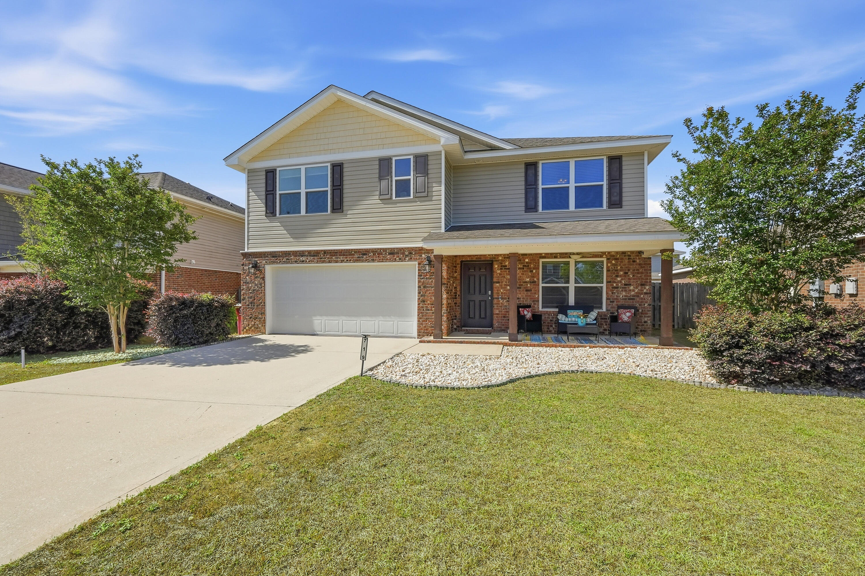 719 Widgeon Way Crestview, FL 32539 - Photo 2 of 29 719 Widgeon Way-3 (1)