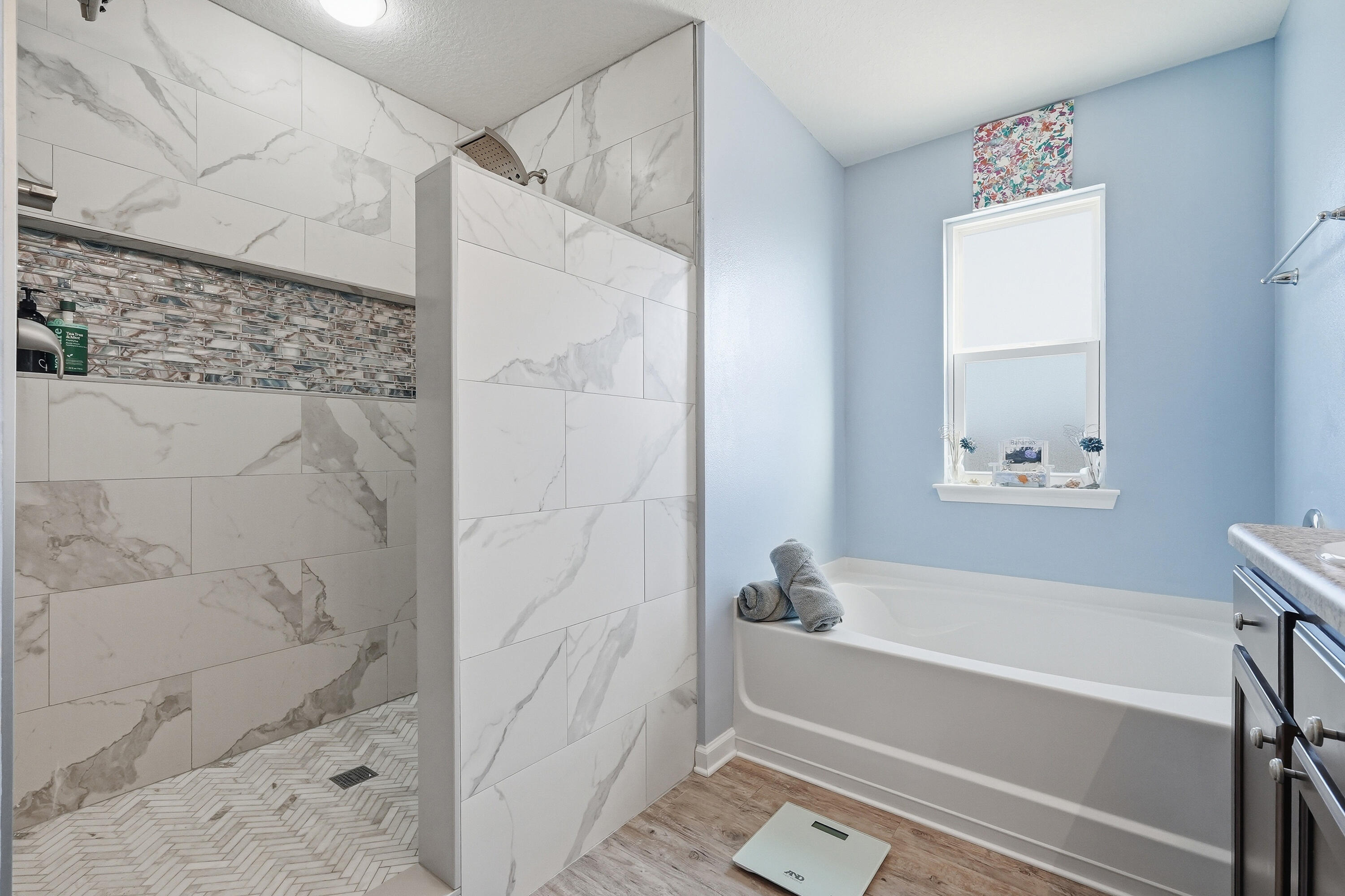 719 Widgeon Way Crestview, FL 32539 - Photo 9 of 29 719 Widgeon Way-43 (1)