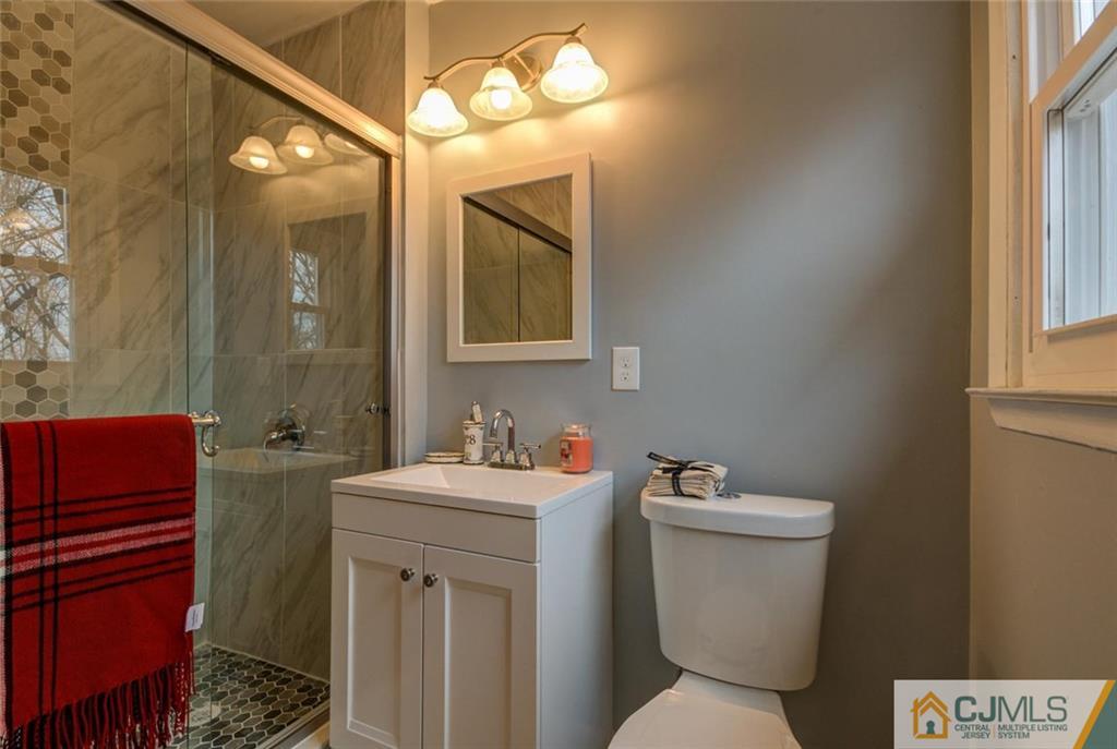32 Norton Road East Brunswick, NJ 08816 - Photo 13 of 19 Gallery Image 13