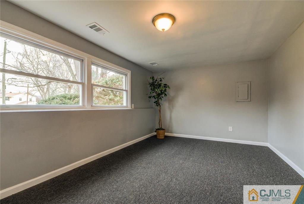32 Norton Road East Brunswick, NJ 08816 - Photo 17 of 19 Gallery Image 17