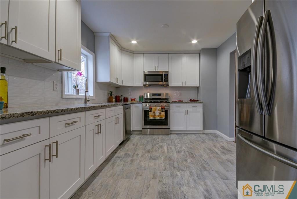 32 Norton Road East Brunswick, NJ 08816 - Photo 6 of 19 Gallery Image 6