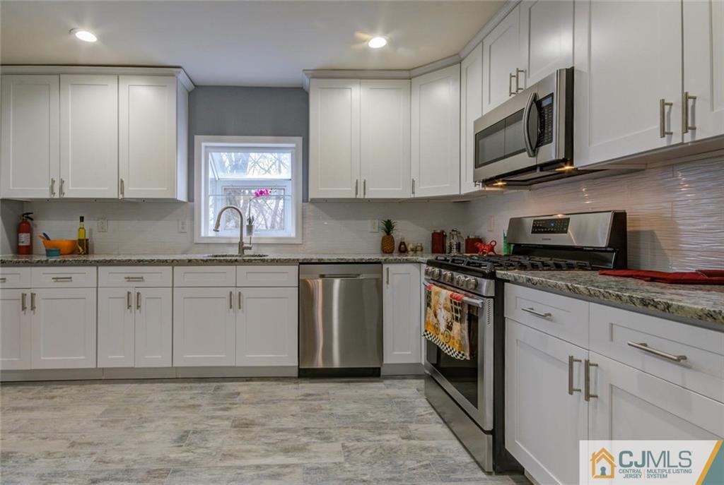 32 Norton Road East Brunswick, NJ 08816 - Photo 8 of 19 Gallery Image 8