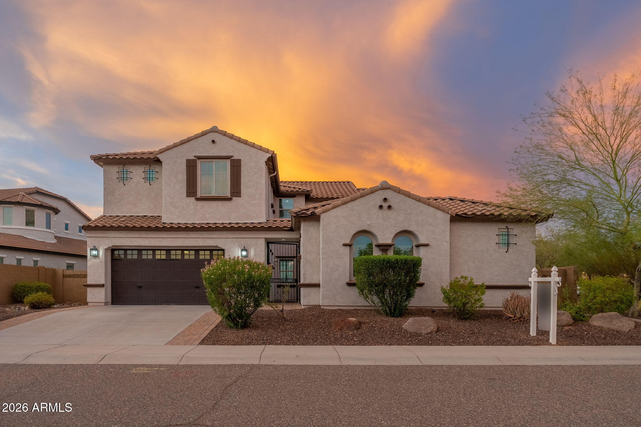 1528 West Red Bird Road Phoenix, AZ 85085 - Photo 2 of 75 1528 W Red Bird Rd - 70