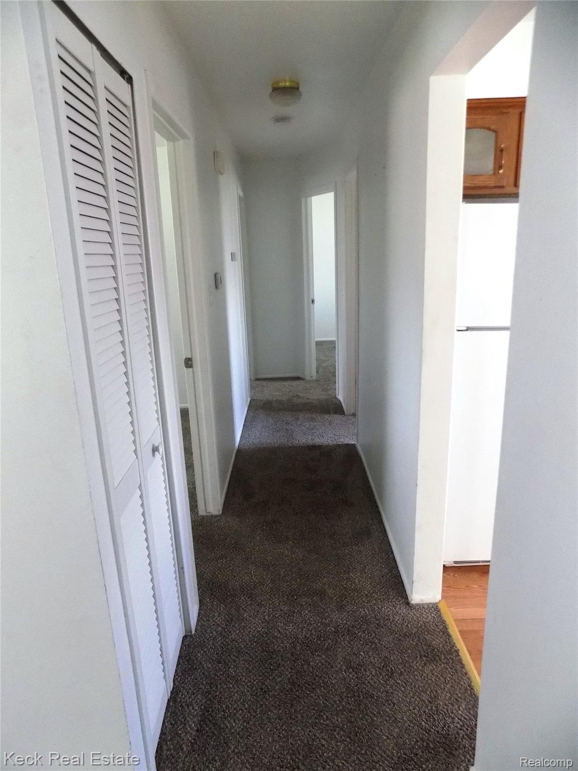 11248 Pardee Road Taylor, MI 48180 - Photo 12 of 30 DSCN0322.JPG
