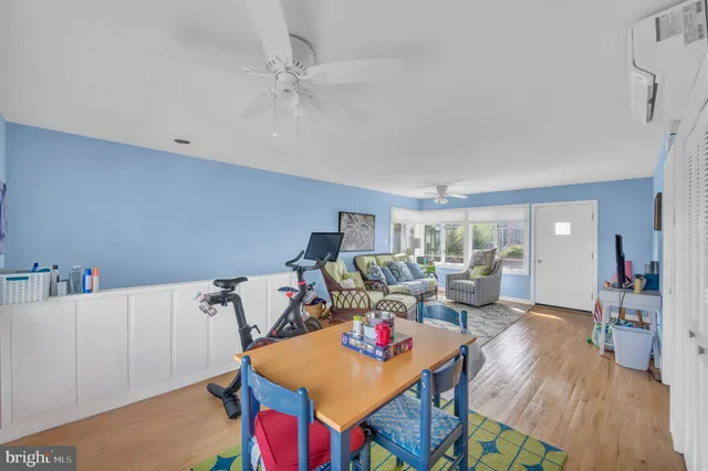 a picture of floor plan