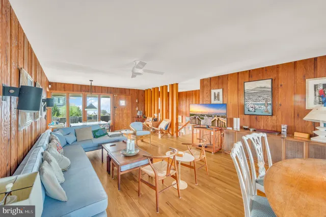 $7,495,000 | 128 Long Beach Boulevard, Long Beach Township, NJ 08008