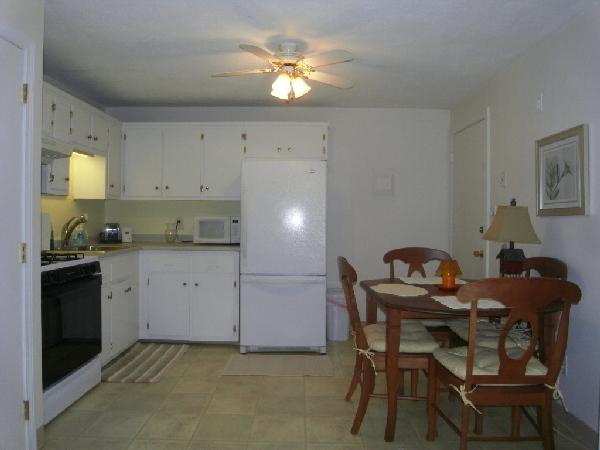 5 Kenmar Drive, Unit 9 Billerica, MA 01821 - Photo 5 of 9