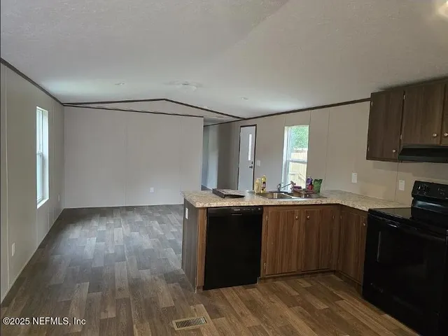 $189,900 | 4374 Loys Drive, Jacksonville, FL 32246