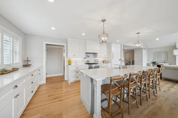 $1,475,000 | 621 Mallalieu Drive, Hudson, WI 54016
