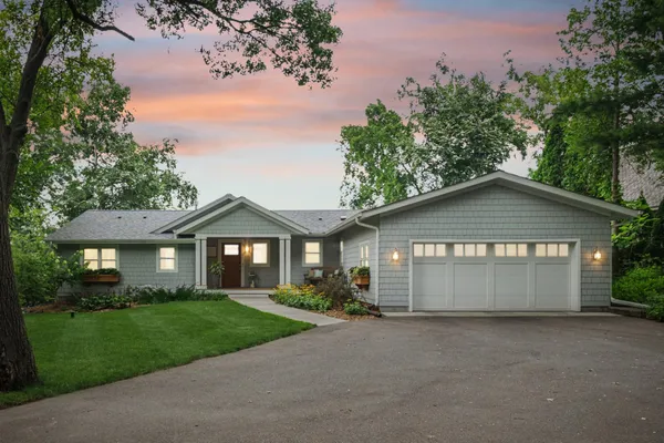 $1,475,000 | 621 Mallalieu Drive, Hudson, WI 54016